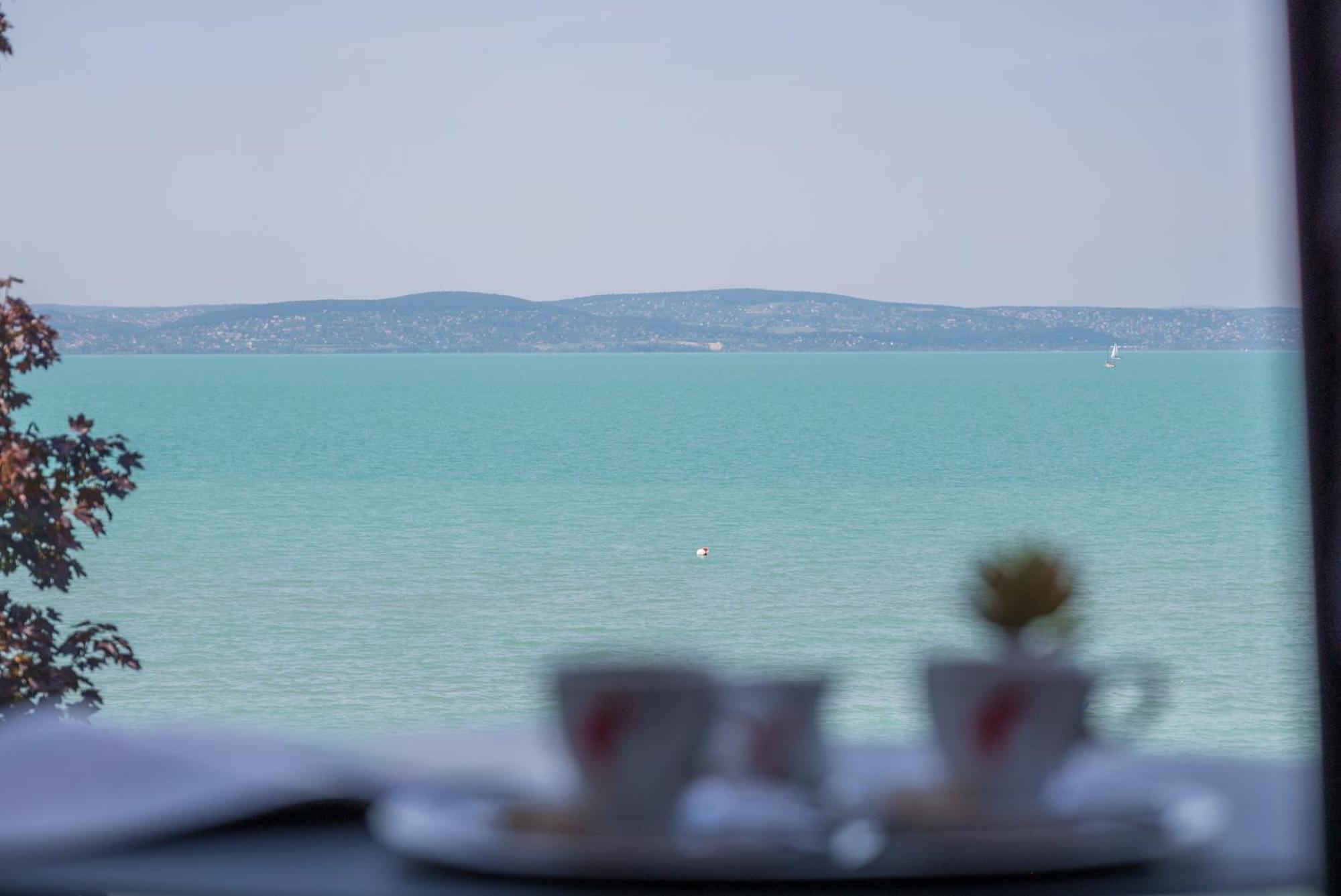 Bj81 Suite Hotel Siófok Cameră foto